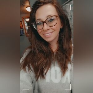 Meet your Posher, Chrissy